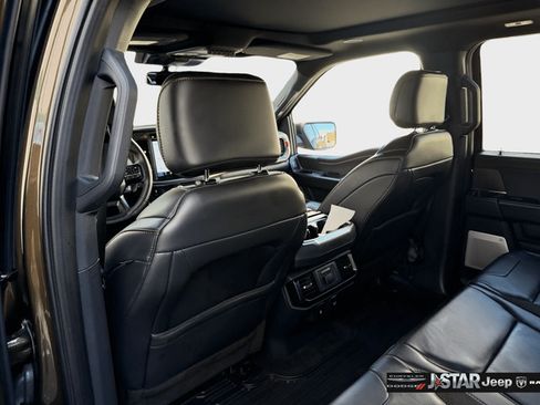 Used 2025 Ford F150 Raptor AWD/4WD image 26
