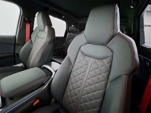 New 2026 Audi SQ7 Prestige image 11