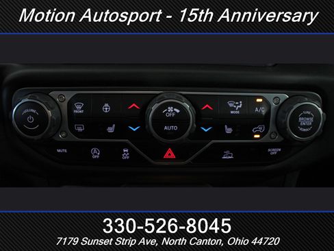 Used 2021 Jeep Wrangler Unlimited Sahara w/ LED Lighting Group AWD/4WD image 28