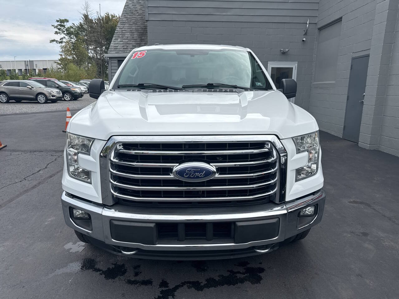 Used 2015 Ford F150 XLT w/ Equipment Group 301A Mid AWD/4WD image 2