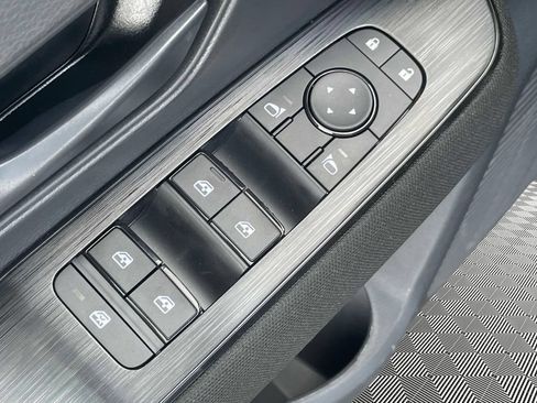 New 2026 Nissan Kicks S FWD image 16