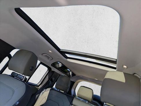 Certified 2025 Land Rover Defender 110 S image 15