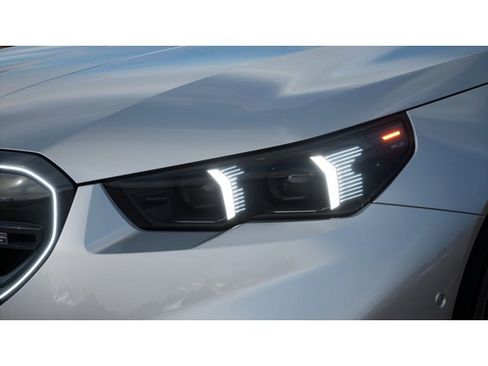 New 2026 BMW M5 Touring image 6