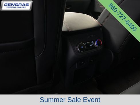 Used 2025 Ford Explorer ST-Line w/ ST-Line Street Pack AWD/4WD image 30