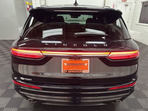 Used 2023 Lincoln Corsair Reserve w/ Equipment Group 202A image 9