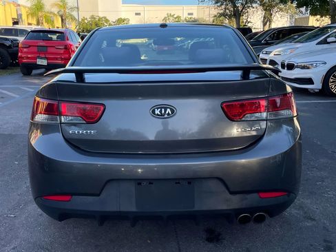 Used 2013 Kia Forte Koup EX w/ Tech Pkg image 11