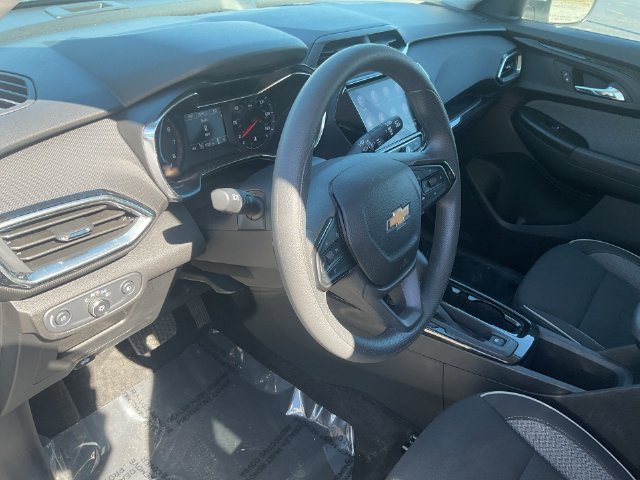 Certified 2022 Chevrolet TrailBlazer LT w/ Convenience Package AWD/4WD image 11