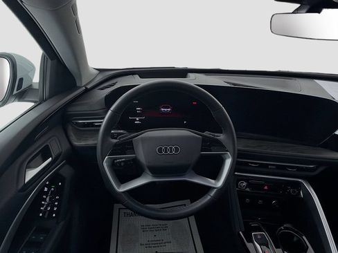 Used 2025 Audi Q5 Premium Plus w/ Premium Plus AWD/4WD image 24