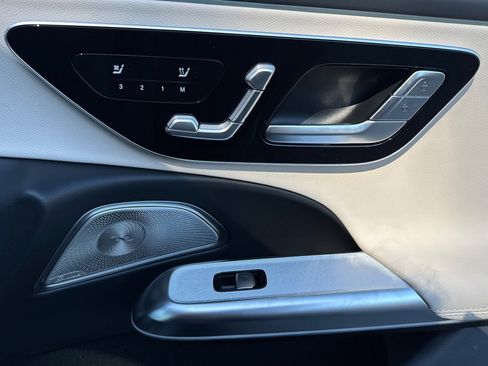 New 2026 Mercedes-Benz E 350 4MATIC Sedan image 20