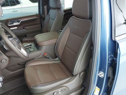 Used 2025 GMC Sierra 1500 Denali w/ Denali Reserve Package image 22