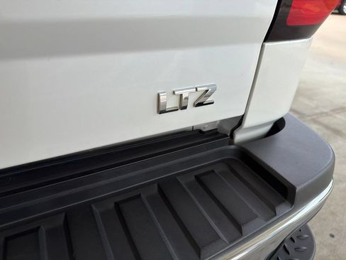 Used 2018 Chevrolet Silverado 2500 LTZ w/ Duramax Plus Package AWD/4WD image 9