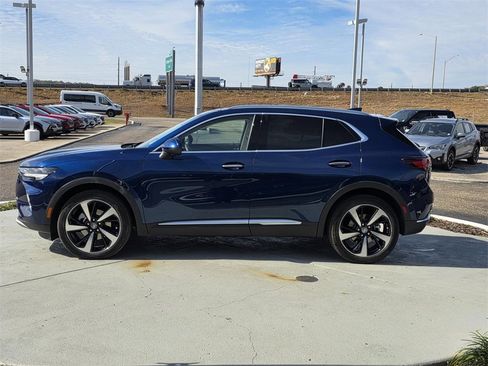 Used 2022 Buick Envision Essence w/ Technology Package I image 6