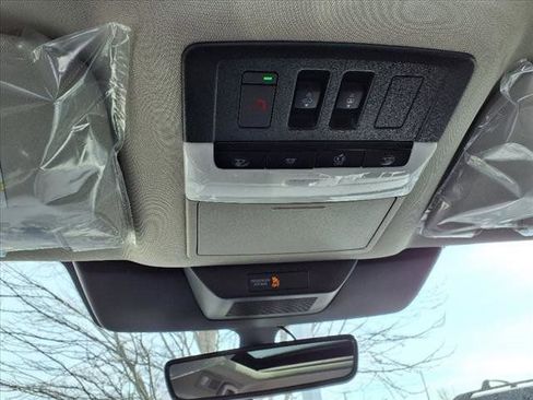 New 2025 Nissan Pathfinder Platinum w/ Cargo Package image 25