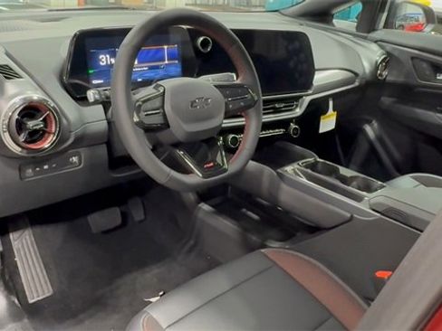 New 2026 Chevrolet Equinox EV RS image 10