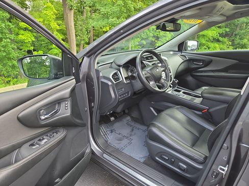 Used 2020 Nissan Murano SL w/ Moonroof Package image 12