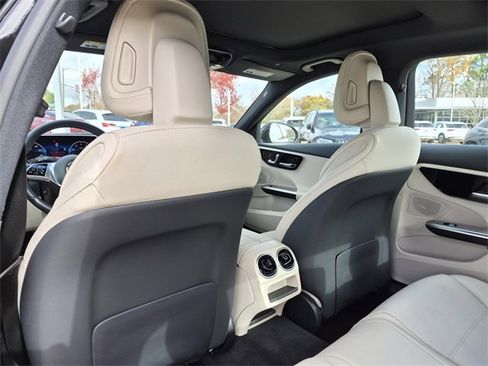 Certified 2025 Mercedes-Benz C 300 Sedan image 28
