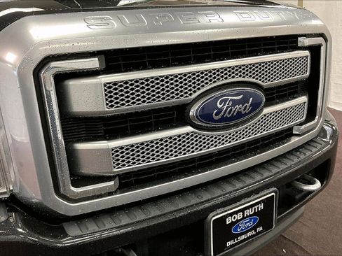 Used 2015 Ford F250 Platinum image 29