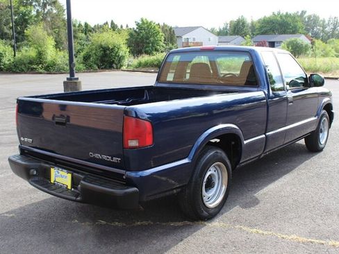 Used 2003 Chevrolet S10 Pickup 2WD Extended Cab image 4
