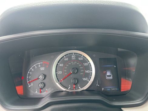 Used 2022 Toyota Corolla Cross LE image 30