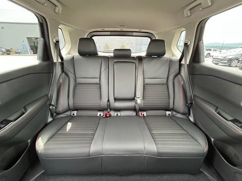 New 2026 Nissan Rogue SV AWD/4WD image 37