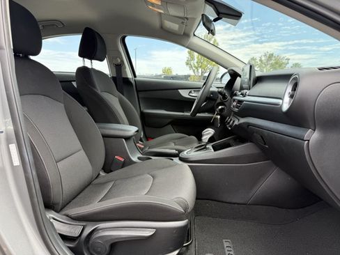 Used 2023 Kia Forte LXS FWD image 20