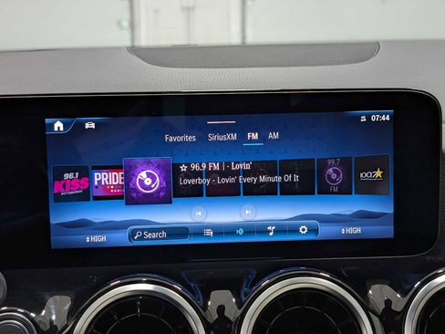 Used 2025 Mercedes-Benz GLA 250 GLA 250 image 24