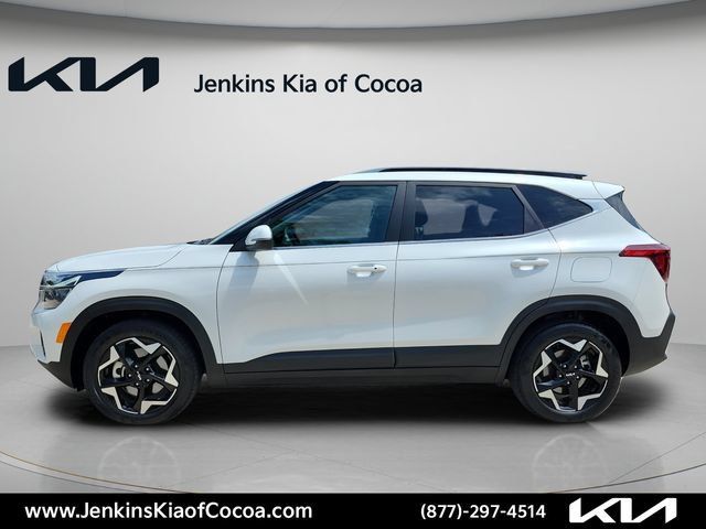 Certified 2025 Kia Seltos EX w/ EX Sunroof Package AWD/4WD image 10