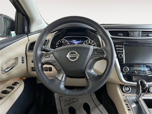 Used 2021 Nissan Murano SL image 10