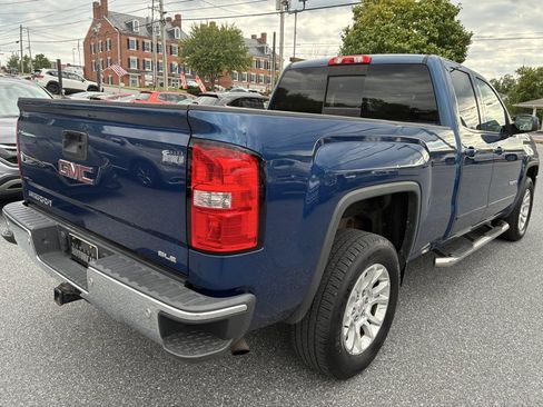Used 2018 GMC Sierra 1500 SLE w/ SLE Value Package AWD/4WD image 9