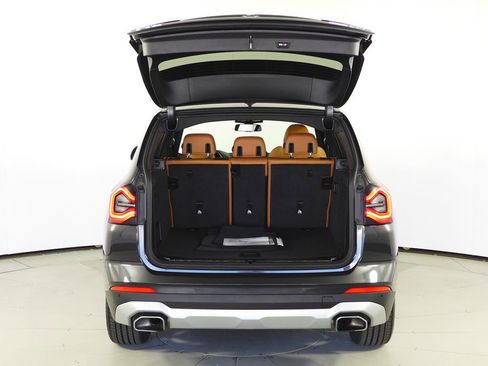 Used 2023 BMW X3 sDrive30i w/ Premium Package image 10