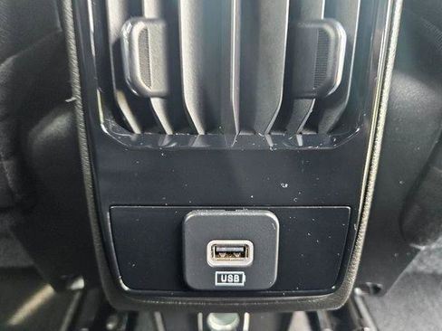 Used 2025 Jeep Compass Limited AWD/4WD image 19
