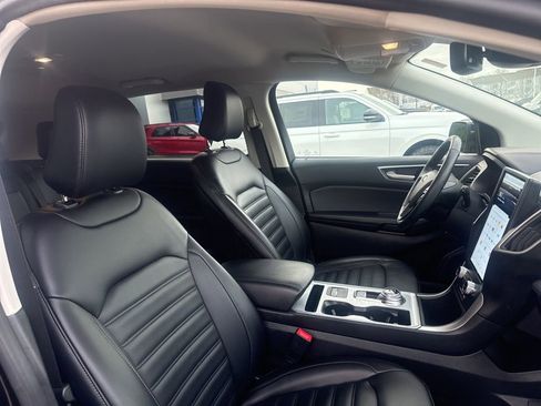 Certified 2022 Ford Edge SEL w/ Convenience Package image 36