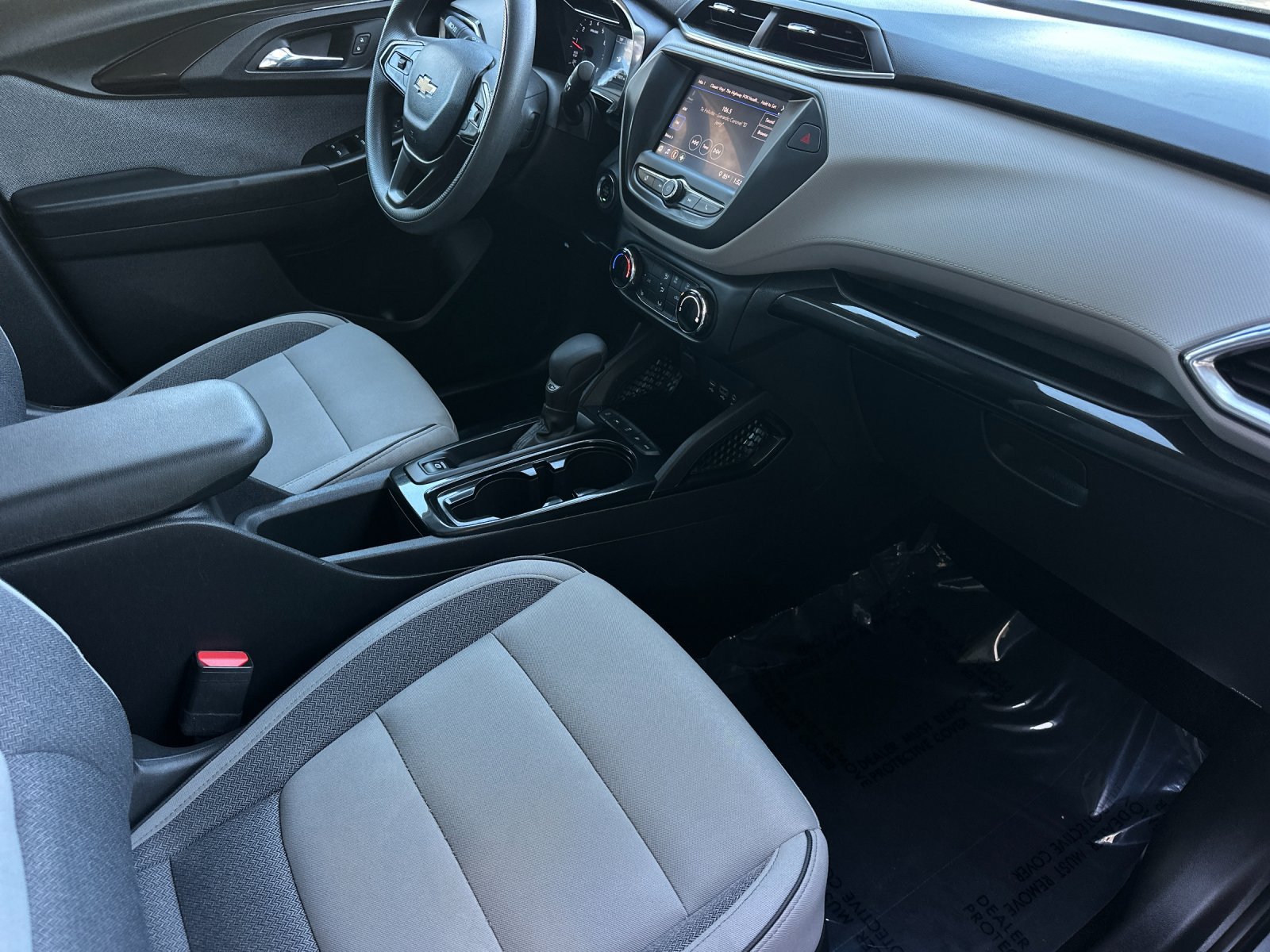 Used 2022 Chevrolet TrailBlazer LT AWD/4WD image 15
