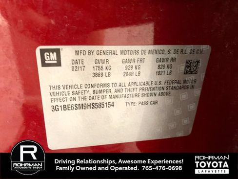 Used 2017 Chevrolet Cruze LT w/ Sun And Sound Package FWD image 33