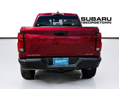 Used 2026 Chevrolet Colorado ZR2 w/ Technology Package AWD/4WD image 6