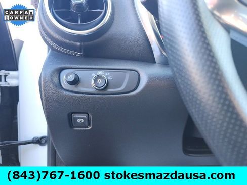 Used 2025 Chevrolet Blazer LT image 16