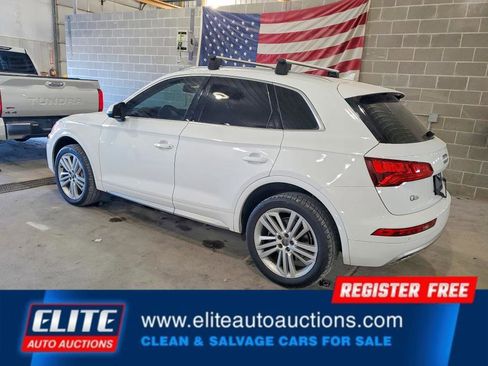 Used 2018 Audi Q5 2.0T Premium Plus w/ Premium Plus Package image 3