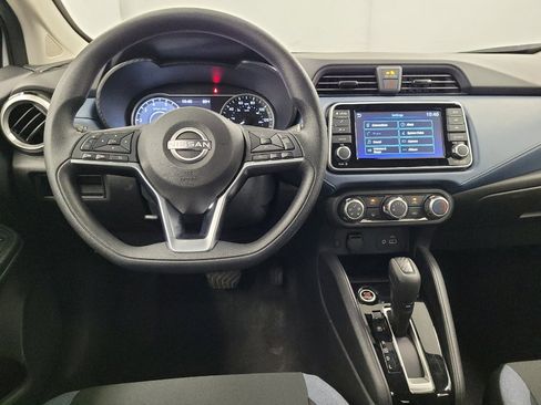 Used 2025 Nissan Versa SV FWD image 22