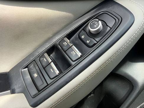Used 2019 Subaru Forester Limited AWD/4WD image 25