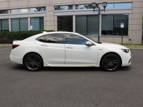 Used 2018 Acura TLX V6 w/ Technology & A-SPEC Pkg AWD/4WD image 6