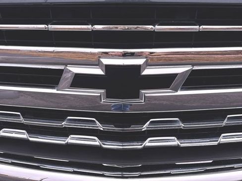 Used 2022 Chevrolet Silverado 1500 LTZ w/ LTZ Convenience Package II image 32