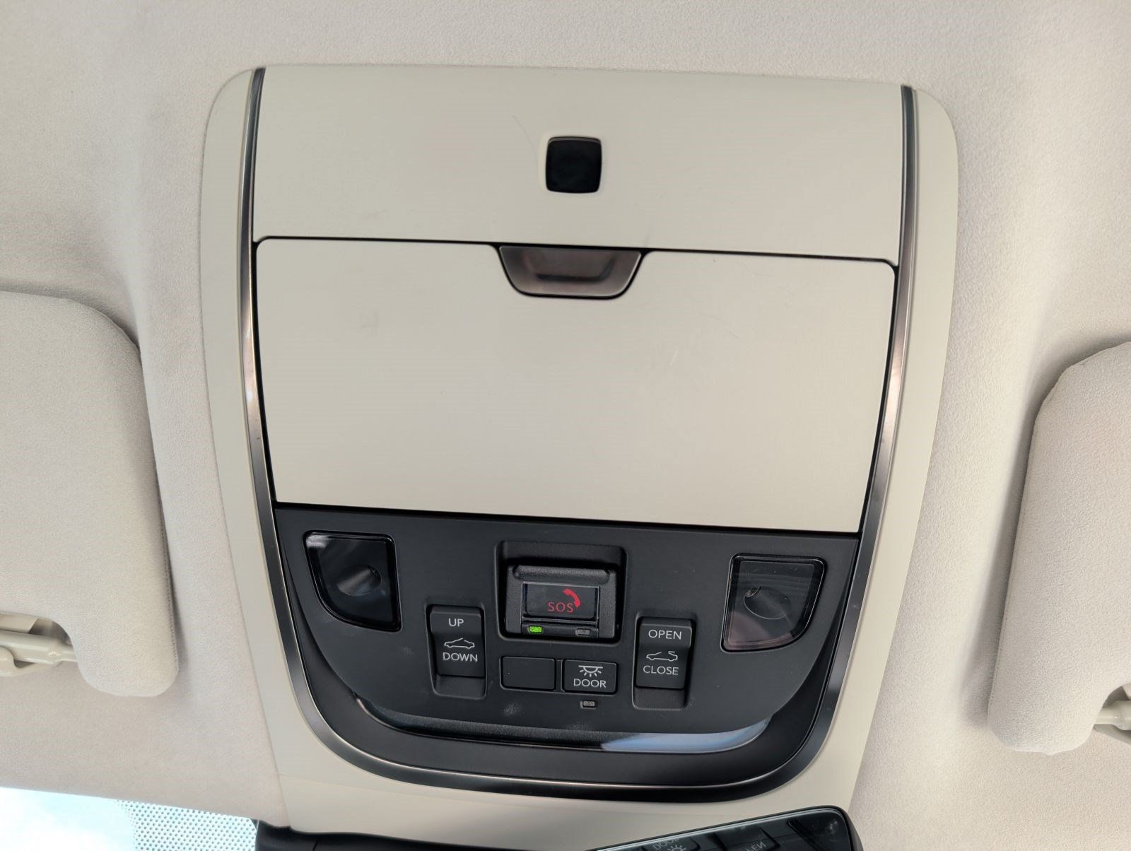 Certified 2022 Lexus LS 500h AWD w/ Luxury Package image 22