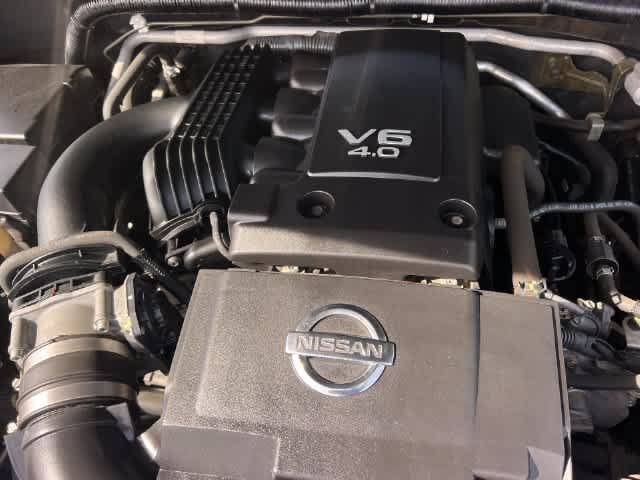 Used 2019 Nissan Frontier SL RWD image 10