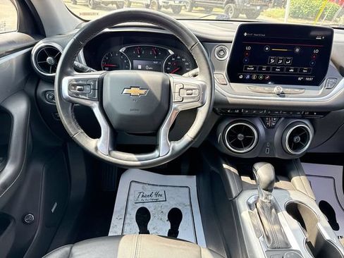 Used 2024 Chevrolet Blazer LT w/ Sound & Technology Package FWD image 14
