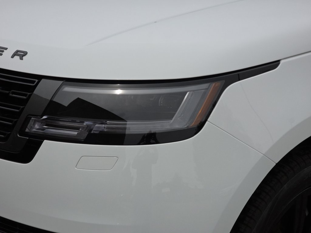 New 2026 Land Rover Range Rover SE AWD/4WD image 21