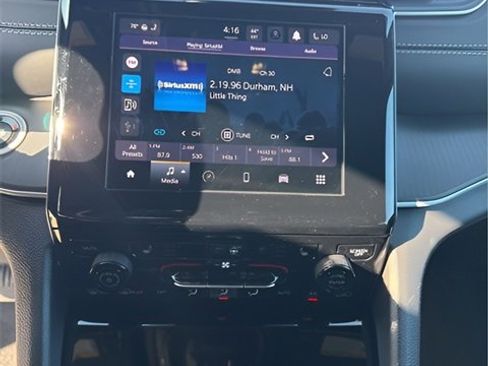 New 2025 Jeep Grand Cherokee L Altitude image 15