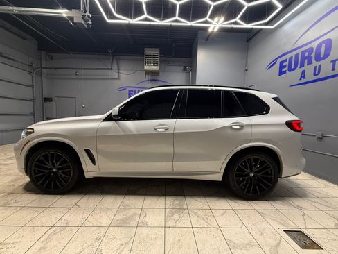 Used 2021 BMW X5 xDrive40i w/ M Sport Package AWD/4WD image 5