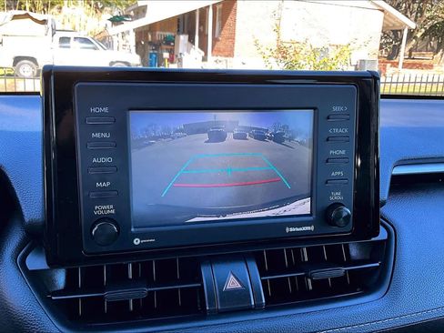 Certified 2022 Toyota RAV4 LE image 25