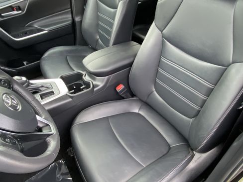Certified 2024 Toyota RAV4 XLE Premium FWD image 28