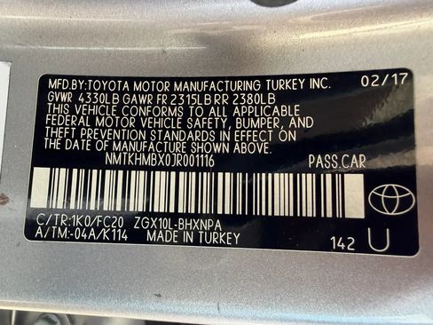 Used 2018 Toyota C-HR XLE FWD image 57